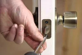 Locksmith Master Shop Arlington, MA 617-712-1265 Locksmith Master Shop Arlington, MA 617-712-1265 - 18-Emergency-Opening