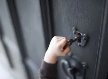 Locksmith Master Shop Arlington, MA 617-712-1265 Locksmith Master Shop Arlington, MA 617-712-1265 - 7-Door-Unlock